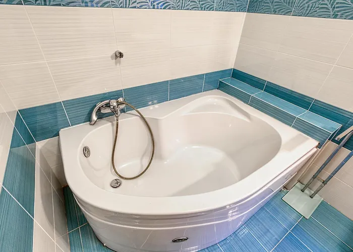 펜션 St The Traditional 4-bed Townhouse In